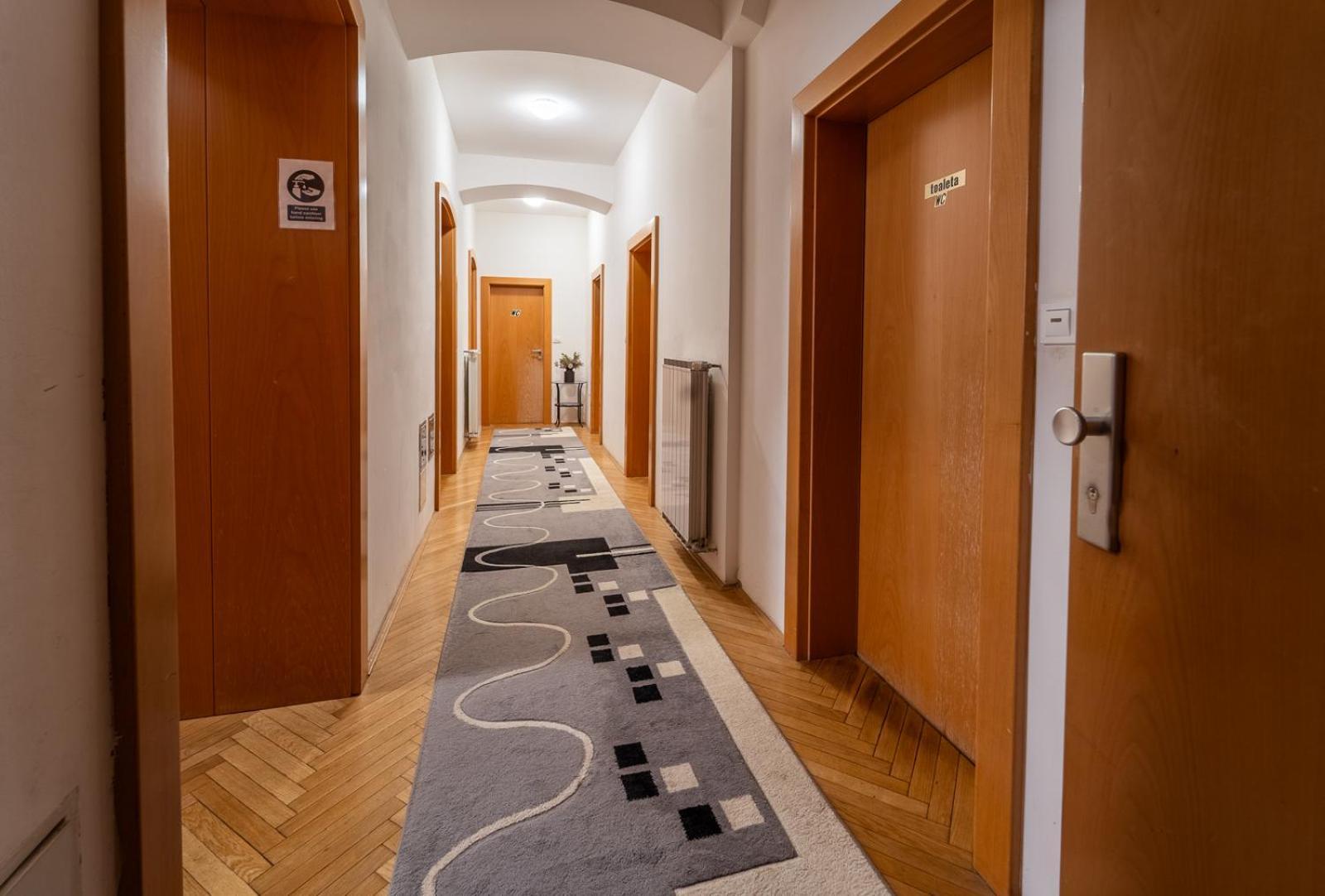 Anna House Hotel Maribor Eksteriør billede